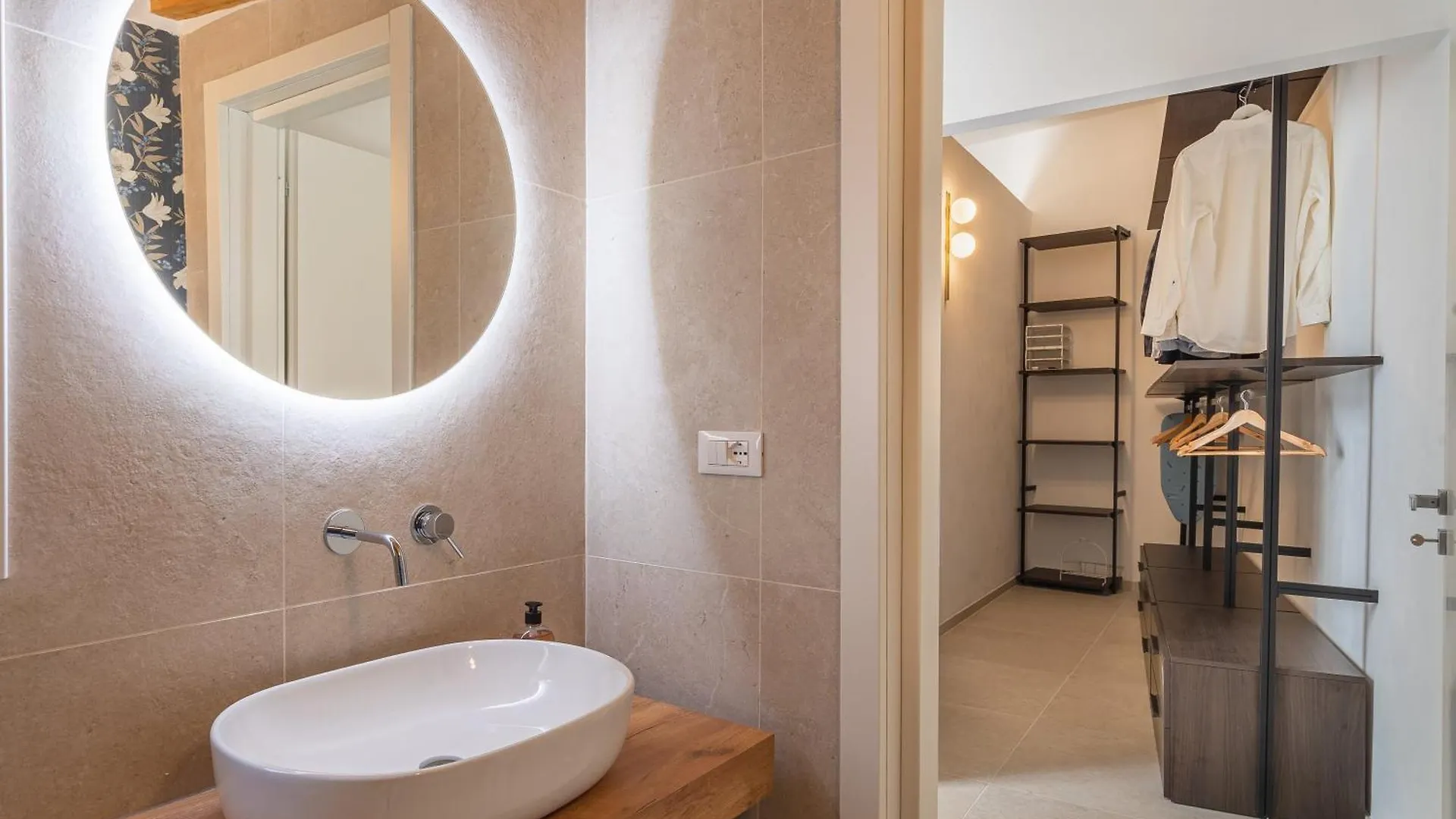 D'Azeglio Maison Prestige Avola 0*,