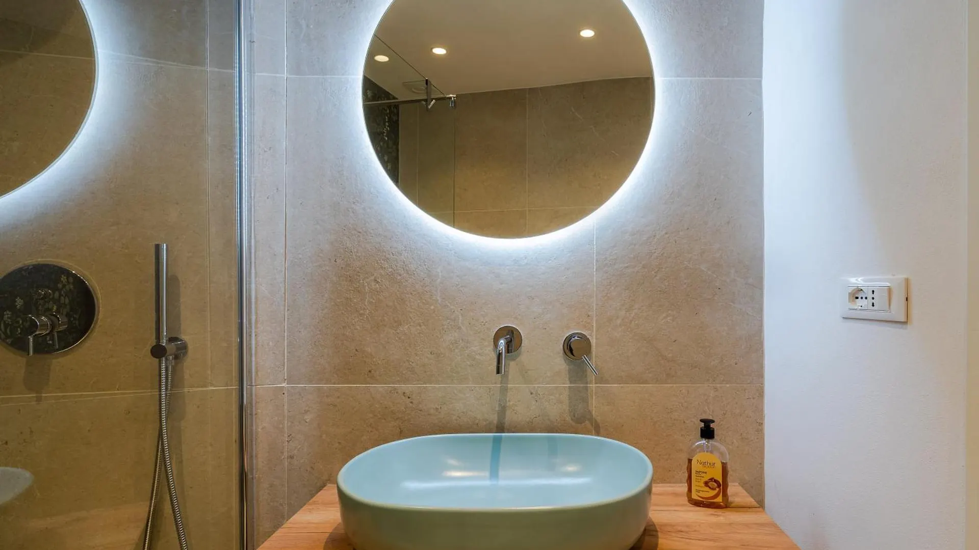 D'Azeglio Maison Prestige Avola 0*,  Itálie